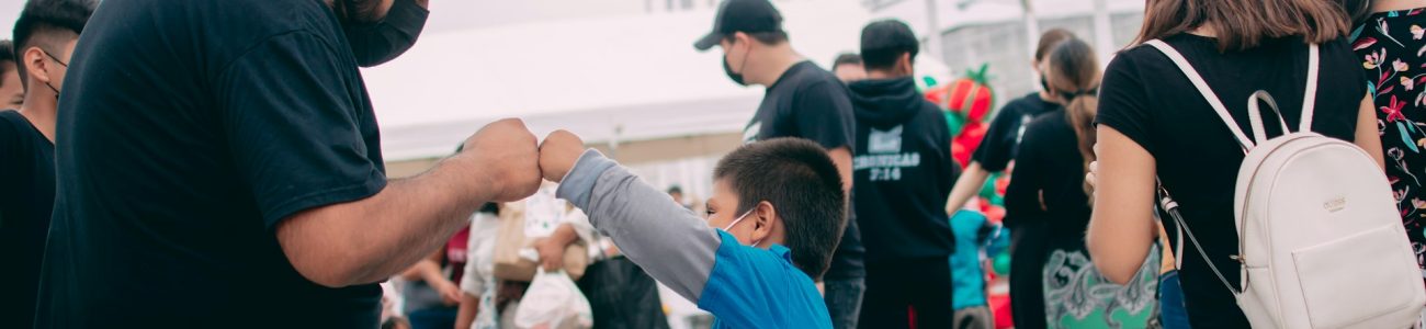 claudia-raya-liJGb5bsVQU-unsplash